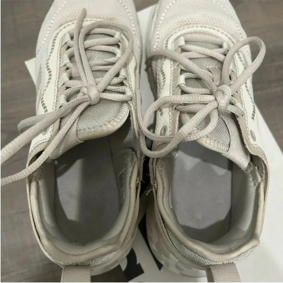 Adidas Light Tan athletic Shoes - Picture 10 of 11